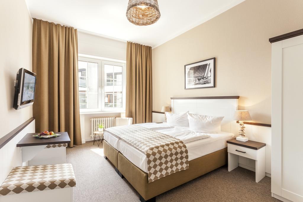 Hotel Strandschloesschen Lübeck Exteriér fotografie
