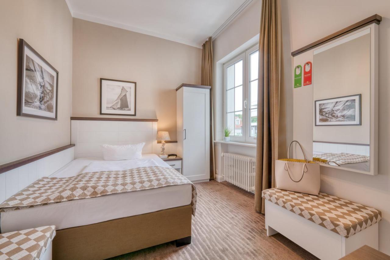Hotel Strandschloesschen Lübeck Exteriér fotografie