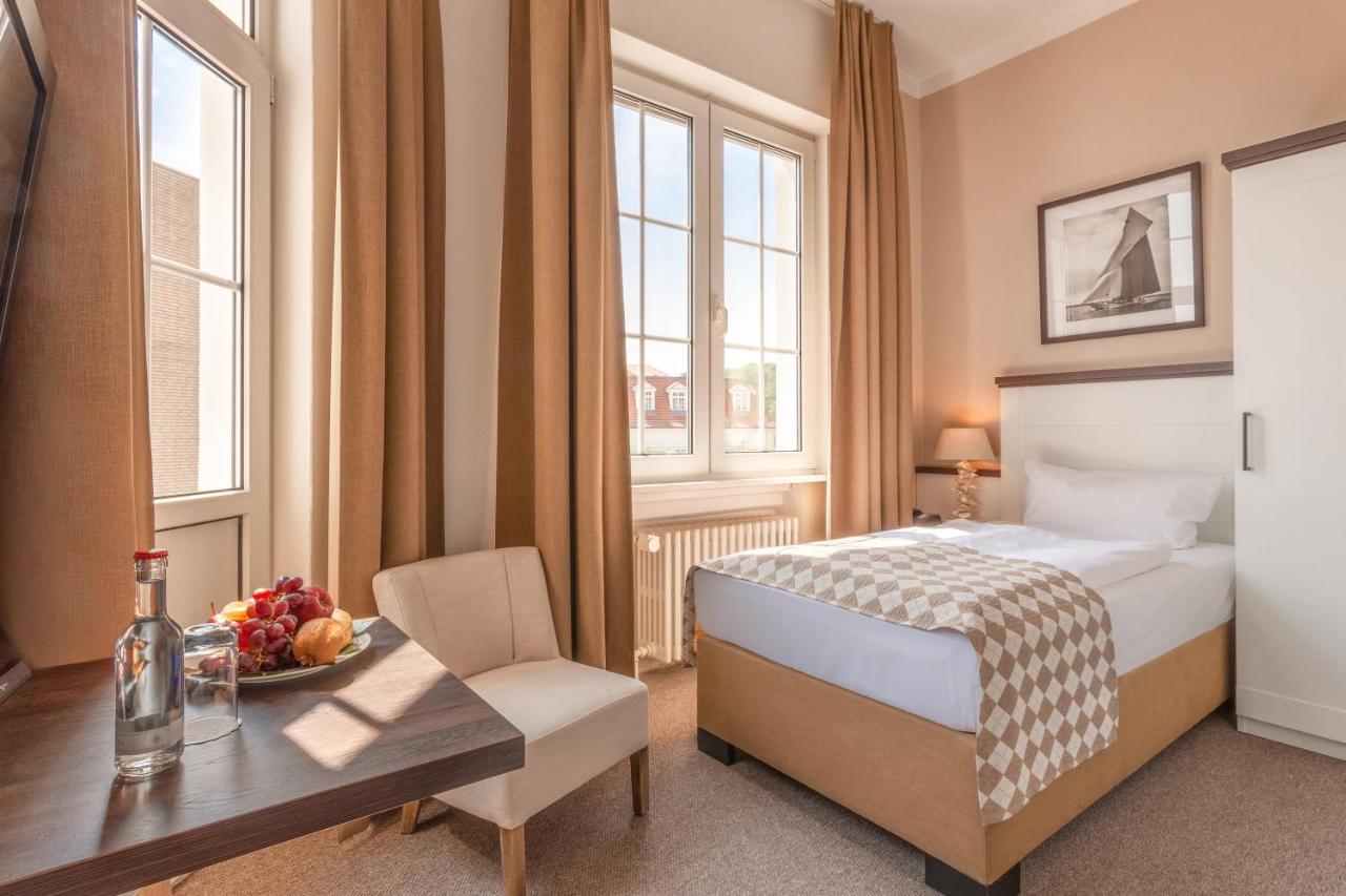 Hotel Strandschloesschen Lübeck Exteriér fotografie