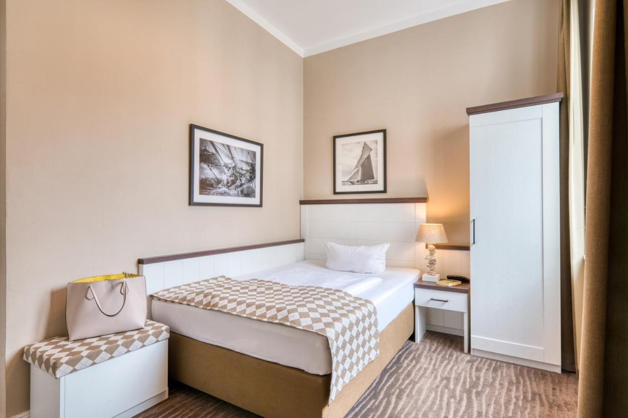 Hotel Strandschloesschen Lübeck Exteriér fotografie